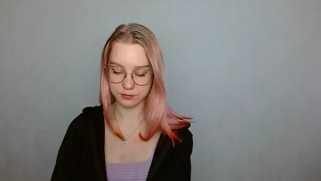 cindi hot online show from December 2024 08:41:01 AM