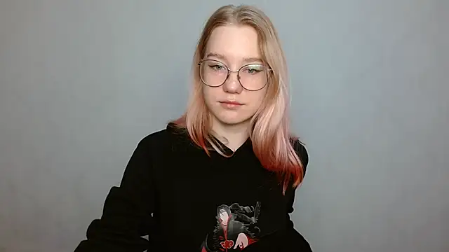 cindi hot online show from December 2024 08:55:01 AM