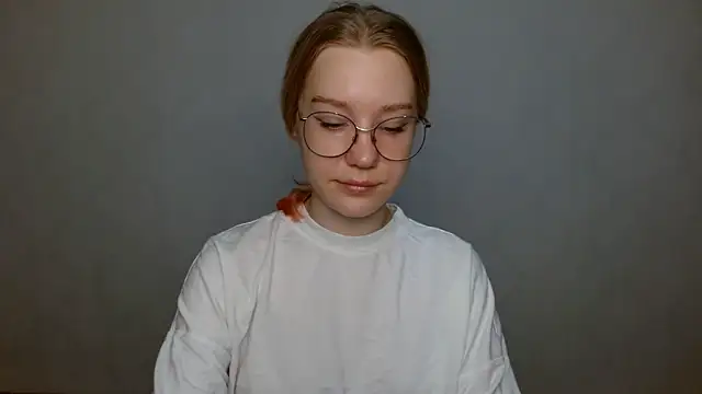 cindi hot online show from December 2024 09:06:02 AM