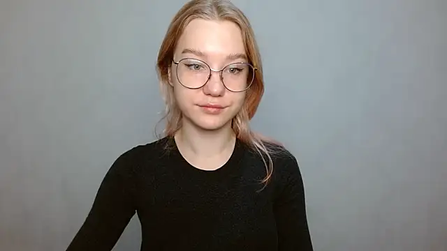 cindi hot online show from December 2024 09:50:01 AM