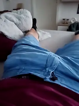 KidoXVII online show from October 2025 04:24:02 PM