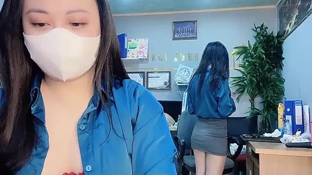 Snapshot of Bamboo_Swetie chatting on December 2024 02:47:02 PM Bamboo Swetie online show from December 2024 02:47:02 PM