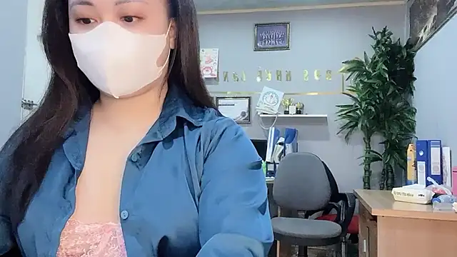 Snapshot of Bamboo_Swetie chatting on January 2025 03:56:02 AM Bamboo Swetie online show from January 2025 03:56:02 AM