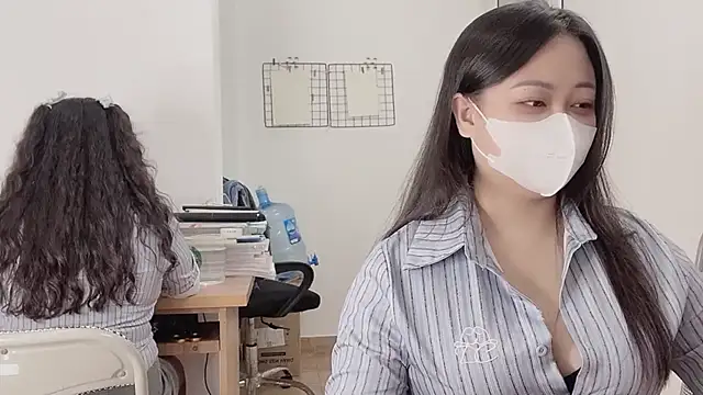 Snapshot of Bamboo_Swetie chatting on September 2025 03:23:02 PM Bamboo Swetie online show from September 2025 03:23:02 PM