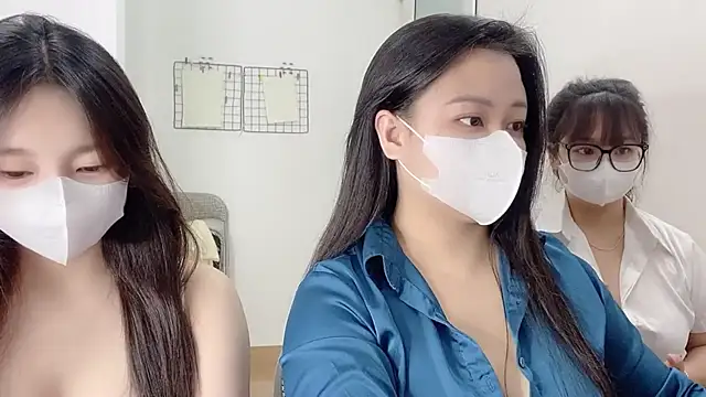 Snapshot of Bamboo_Swetie chatting on December 2025 03:08:02 PM Bamboo Swetie online show from December 2025 03:08:02 PM