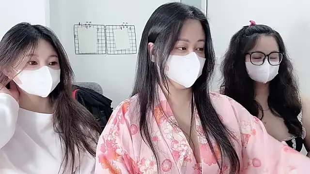 Snapshot of Bamboo_Swetie chatting on January 2026 02:21:02 PM Bamboo Swetie online show from January 2026 02:21:02 PM