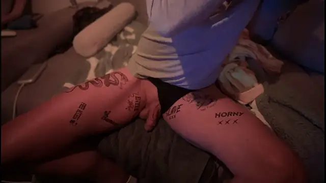 Snapshot of swissMen_DE chatting on December 2024 07:18:01 AM swissMen DE online show from December 2024 07:18:01 AM