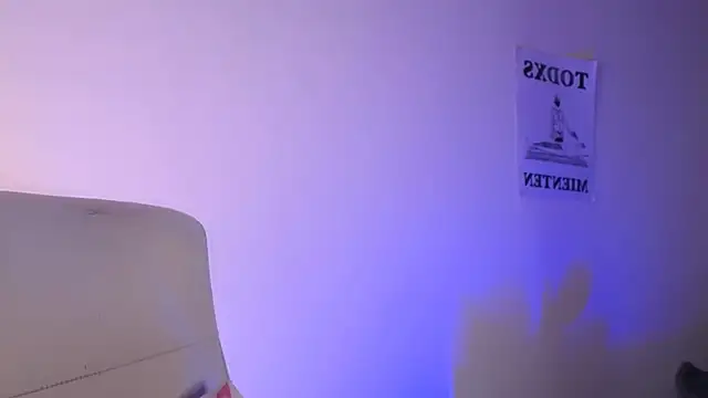 Snapshot of elektraa_sky11 chatting on January 2025 09:20:01 PM elektraa sky11 online show from January 2025 09:20:01 PM