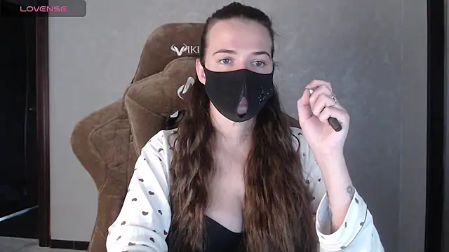 BlackM00n8 online show from October 2025 09:27:01 AM