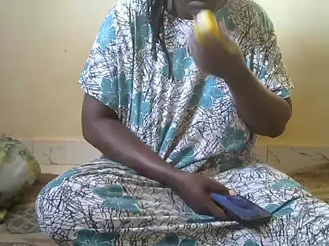 Snapshot of Zenath_ chatting on July 2026 04:07:02 AM Zenath online show from July 2026 04:07:02 AM