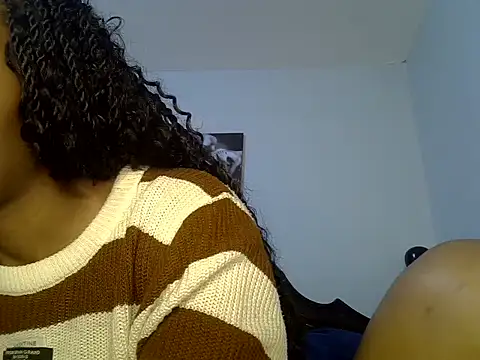 Snapshot of cute-alexis chatting on May 2026 05:49:01 AM cute-alexis online show from May 2026 05:49:01 AM