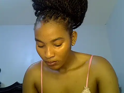 Snapshot of cute-alexis chatting on June 2026 08:28:02 AM cute-alexis online show from June 2026 08:28:02 AM