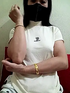 YunLem online show from February 2025 04:14:02 PM