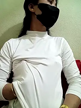 YunLem online show from February 2025 01:14:01 PM