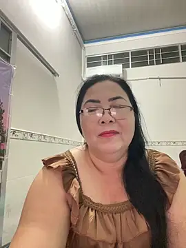 NDith online show from October 2025 12:48:02 PM