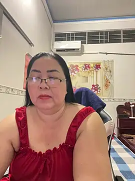 Snapshot of NDith chatting on June 2026 12:52:01 PM NDith online show from June 2026 12:52:01 PM