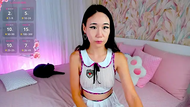 Nao  Chan  online show from July 2026 01:37:01 AM