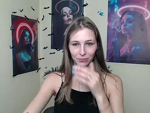 StrangerGi online show from September 2025 12:05:02 PM