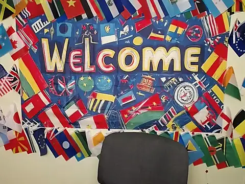 StrangerGi online show from October 2025 07:23:02 AM