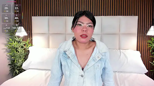 CailynBrowm online show from December 2025 04:10:02 AM