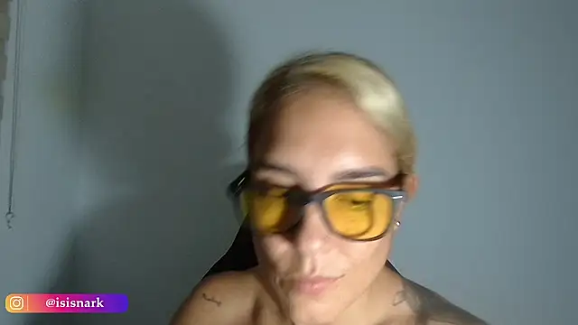 Isis69  online show from November 2025 01:05:02 AM