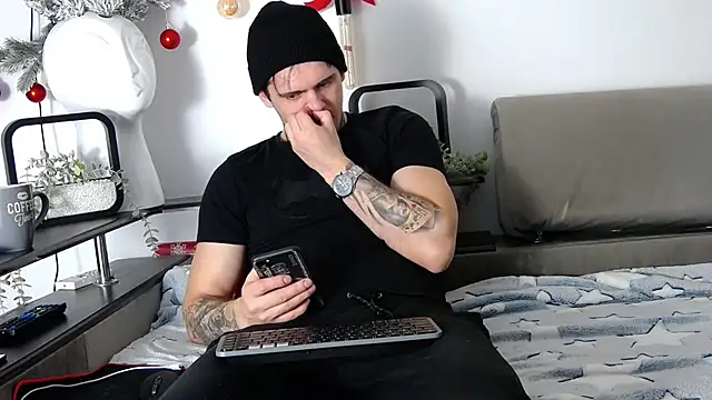 CarterCole online show from December 2024 07:15:02 AM