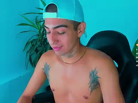 litz81 online show from April 2026 09:39:33 PM