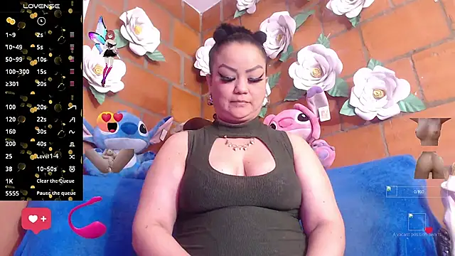 IngritBitch online show from October 2025 02:09:01 PM