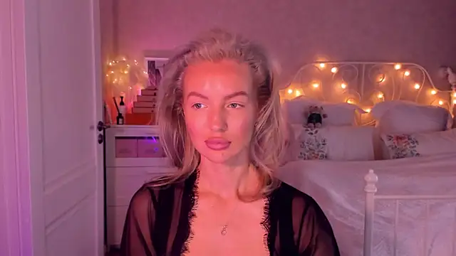 aestetick online show from November 2025 08:20:02 AM