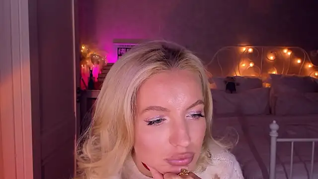 aestetick online show from February 2026 03:55:01 PM