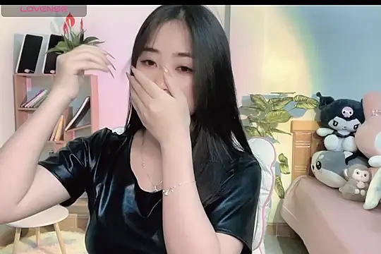  Aimy  online show from March 2025 04:31:02 PM