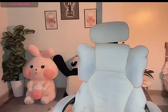  Aimy  online show from September 2025 04:56:02 PM