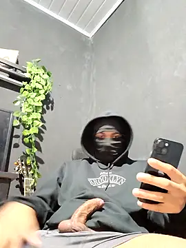 Brunildobcvt online show from April 2026 07:47:02 AM