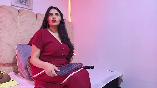  Marcela   online show from April 2026 11:35:01 AM