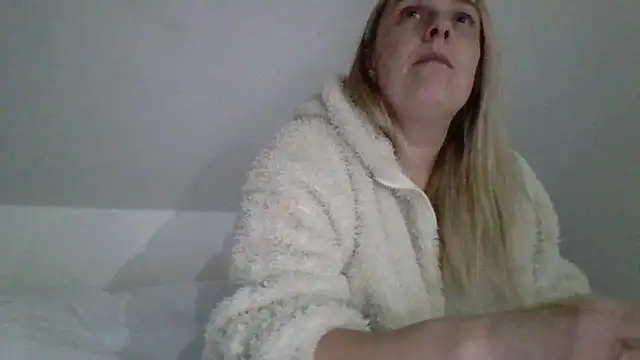 scrummymummy2 online show from March 2026 09:10:02 PM