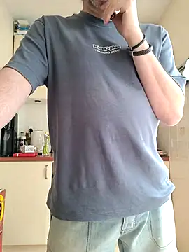 JulianJ50 online show from March 2026 01:26:02 PM