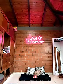 SamaraJay1 online show from March 2025 12:14:02 PM