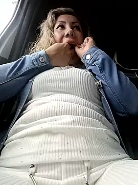 coral smitth online show from January 2026 08:23:01 PM