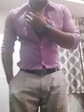 Guyinshortss online show from February 2026 08:49:02 PM