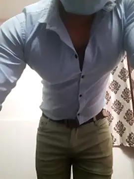 Guyinshortss online show from April 2026 09:08:02 PM