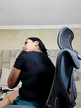 EmmaTorres  online show from December 2024 08:26:02 PM
