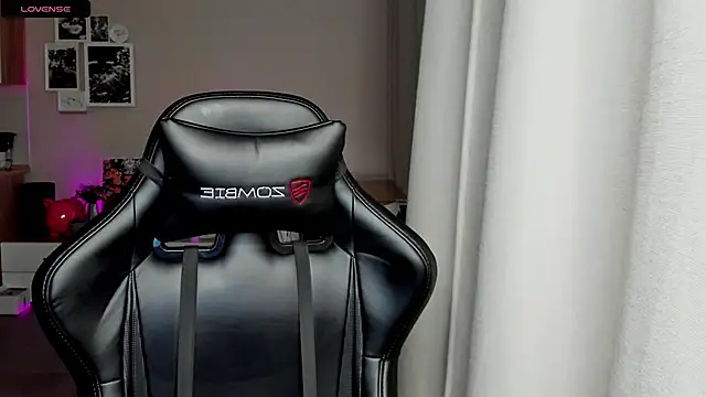 Sm0ly online show from February 2025 01:41:02 AM