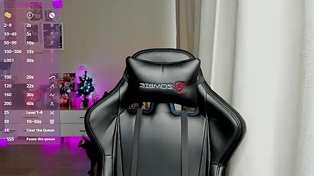 Sm0ly online show from February 2025 05:26:02 AM