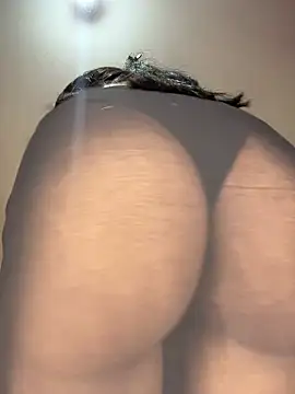 Suhu love online show from March 2026 06:08:01 PM