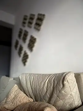 RaquelleDevon online show from October 2025 05:02:02 AM