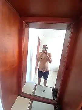 Snapshot of Juan2323hot chatting on September 2025 01:57:02 PM Juan2323hot online show from September 2025 01:57:02 PM