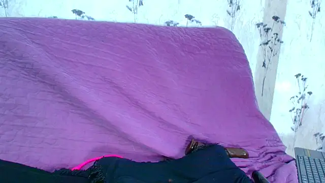 Mia candy 0 online show from February 2025 03:10:01 PM