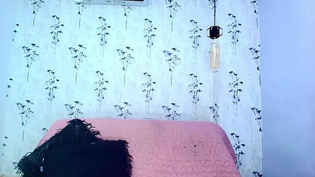 Mia candy 0 online show from September 2025 12:07:01 PM