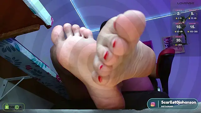 Miss scarllet  online show from December 2024 04:06:01 PM