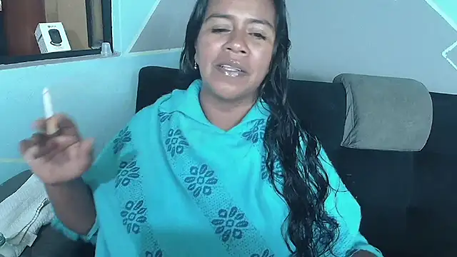 saggil23 online show from April 2026 04:35:01 AM